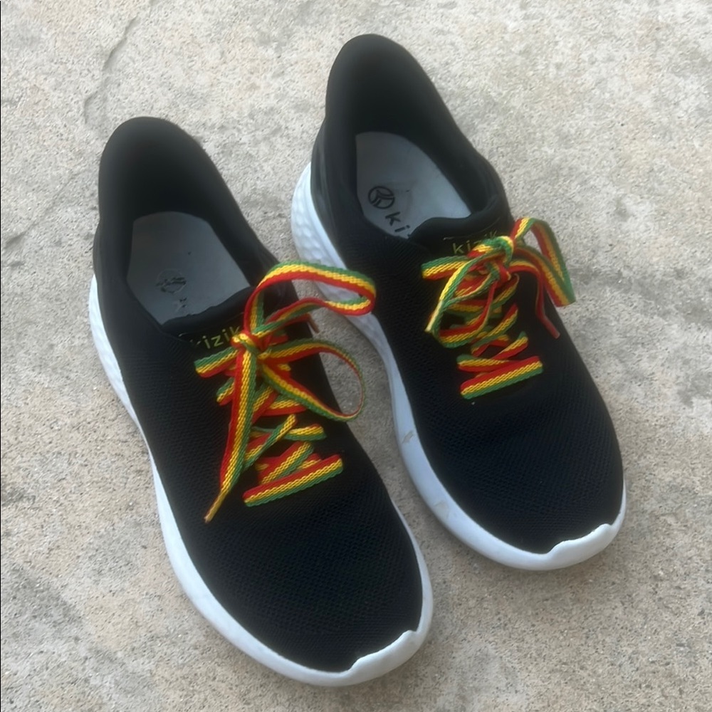 KIZIK Athen's Women's Hands Free Slip in Black Sneakers